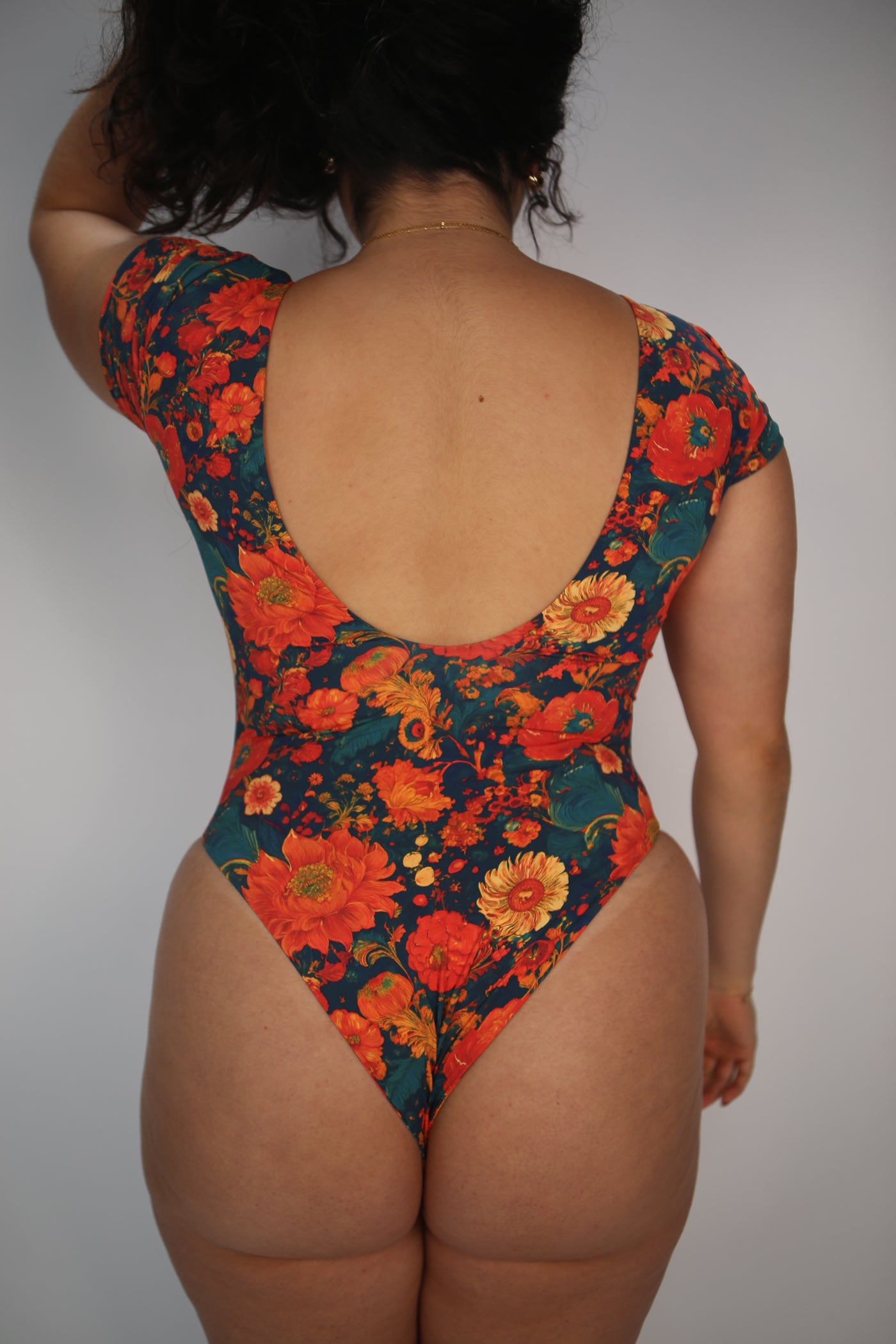 Linda One Piece